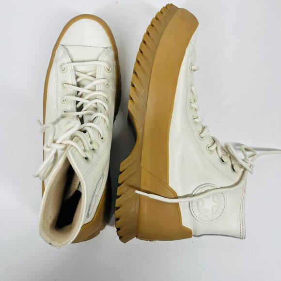 Converse Chuck Taylor All Star Lugged winter 2.0 High top Sneaker Boot in Egret main image 4